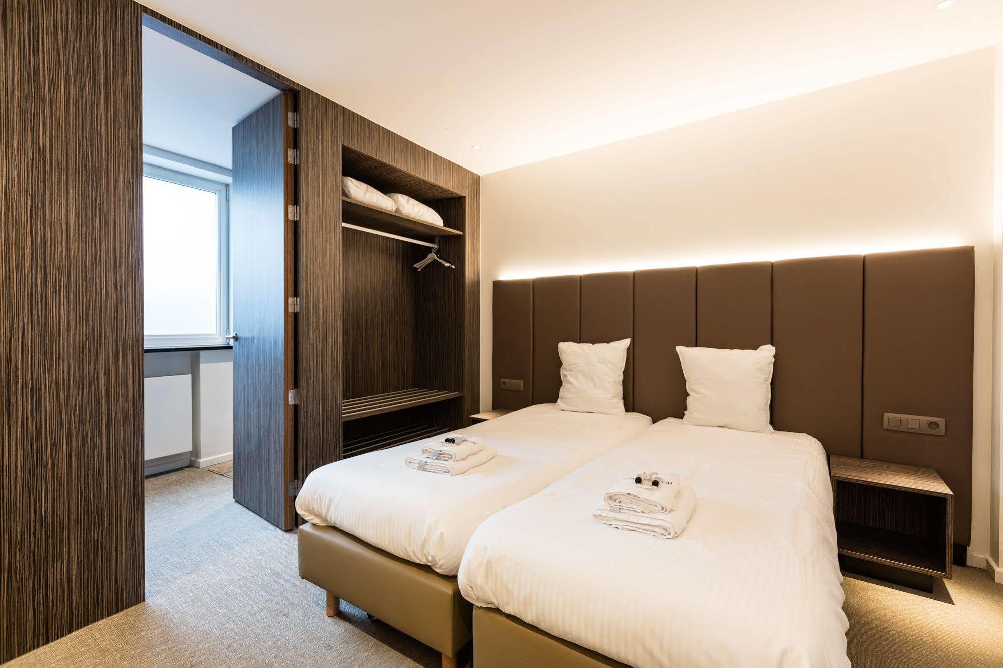 Hotel Central Брюгге Экстерьер фото